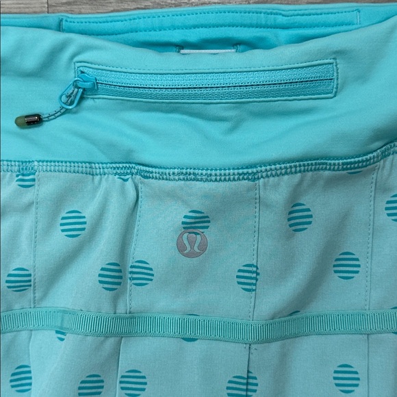 Lululemon Pace Setter Skirt 4-way Stretch Stripe Dot Printed Angel Blue 10 Tall! - Picture 8 of 10